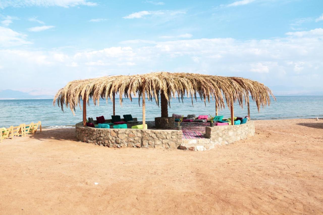 Falak Taba Exterior photo